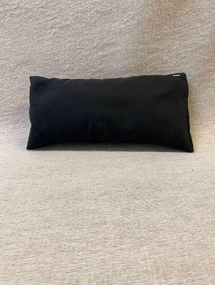 Spelt and lavender filled pillow - black