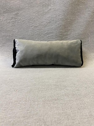 Seatbelt protector with sleep pillow - gray