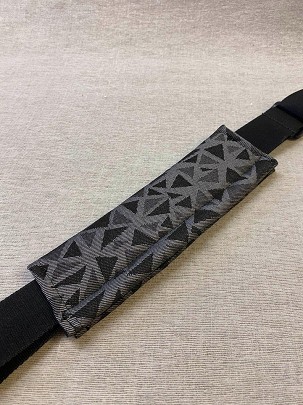 Seatbelt protector - black-gray