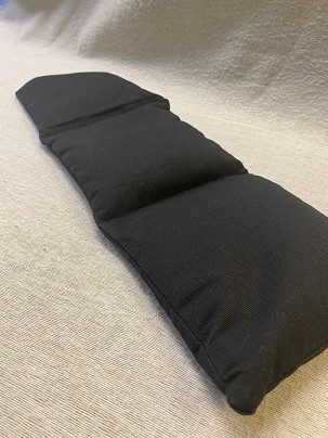 Heating/Cooling Pillow - black